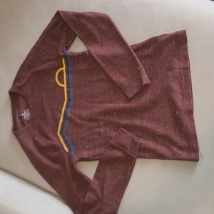 Thermal Maroon mountain scene long sleeve shirt size Small